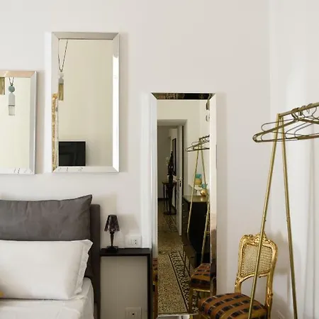 Ellie Luxury * 로마