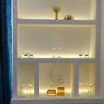 Ellie Luxury 로마