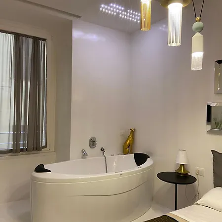 Ellie Luxury Апартаменты Рим